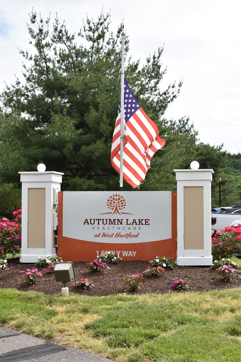AUTUMN LAKE HEALTHCARE AT WEST HARTFORD nursing home in WEST HARTFORD, CT - Photo 3 of 5