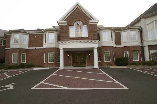 AARON MANOR NURSING & REHABILITATION nursing home in CHESTER, CT - Photo 4 of 5