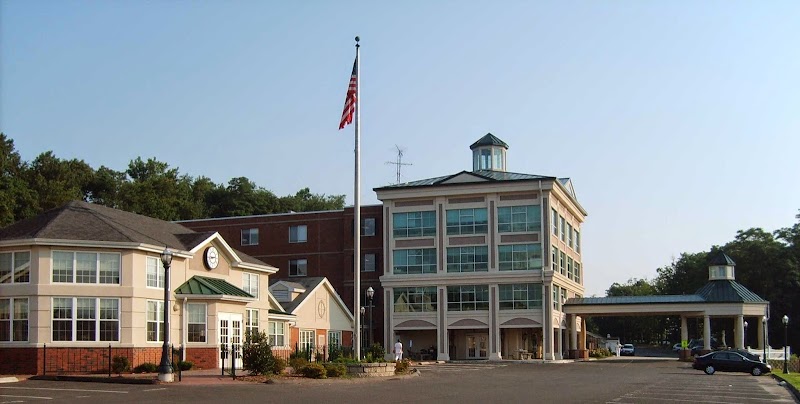 LORD CHAMBERLAIN MANOR nursing home in STRATFORD, CT - Photo 4 of 7