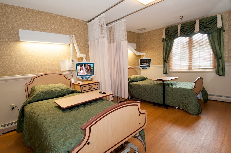 TOUCHPOINTS AT CHESTNUT nursing home in EAST WINDSOR, CT - Photo 4 of 5