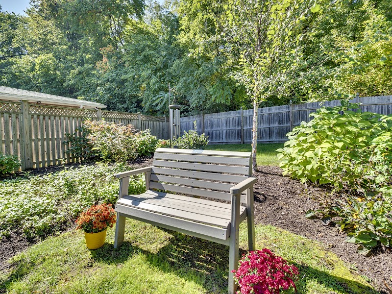 60 WEST nursing home in ROCKY HILL, CT - Photo 5 of 10