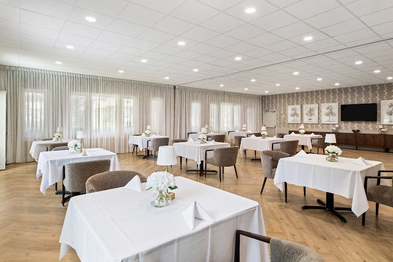 BAY TERRACE REHABILITATION AND HEALTH CENTER nursing home in DOVER, DE - Photo 3 of 5