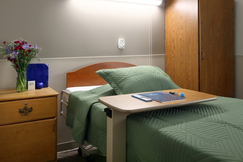 COMPLETE CARE AT SILVER LAKE LLC nursing home in DOVER, DE - Photo 3 of 6