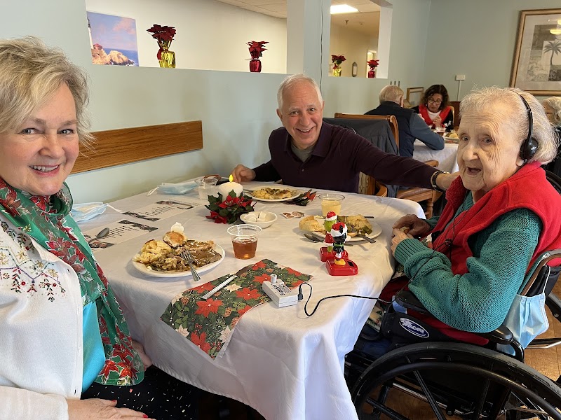 EXCELCARE AT LEWES LLC nursing home in LEWES, DE - Photo 3 of 9