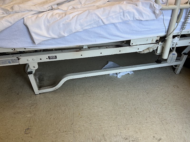 DEANWOOD REHABILITATION AND WELLNESS CENTER nursing home in WASHINGTON, DC - Photo 5 of 5