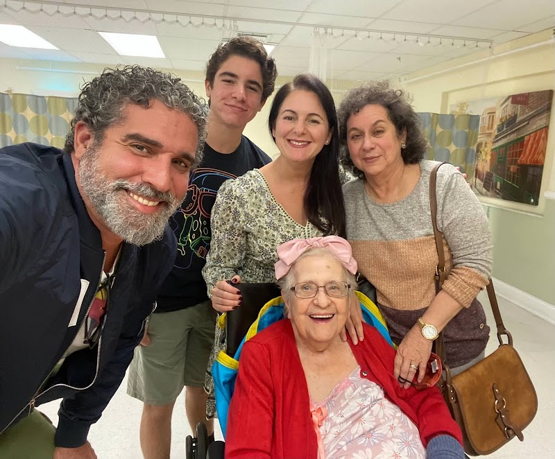 CORAL GABLES NURSING AND REHABILITATION CENTER nursing home in MIAMI, FL - Photo 4 of 5