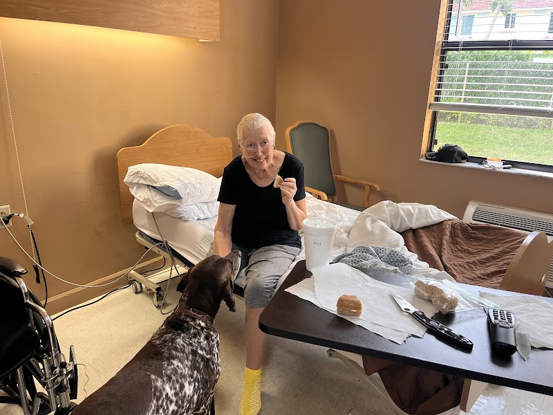 BOULEVARD REHABILITATION CENTER nursing home in BOYNTON BEACH, FL - Photo 5 of 10