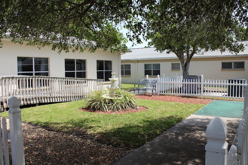 LEXINGTON HEALTHCARE AND REHABILITATION CENTER nursing home in SAINT PETERSBURG, FL - Photo 3 of 5