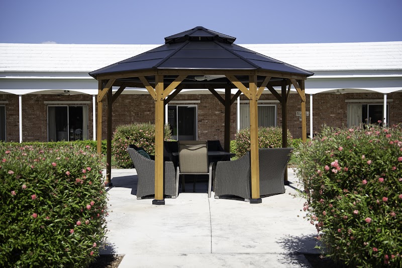 PEARL AT FORT LAUDERDALE REHABILITATION AND NURSIN nursing home in FORT LAUDERDALE, FL - Photo 4 of 5