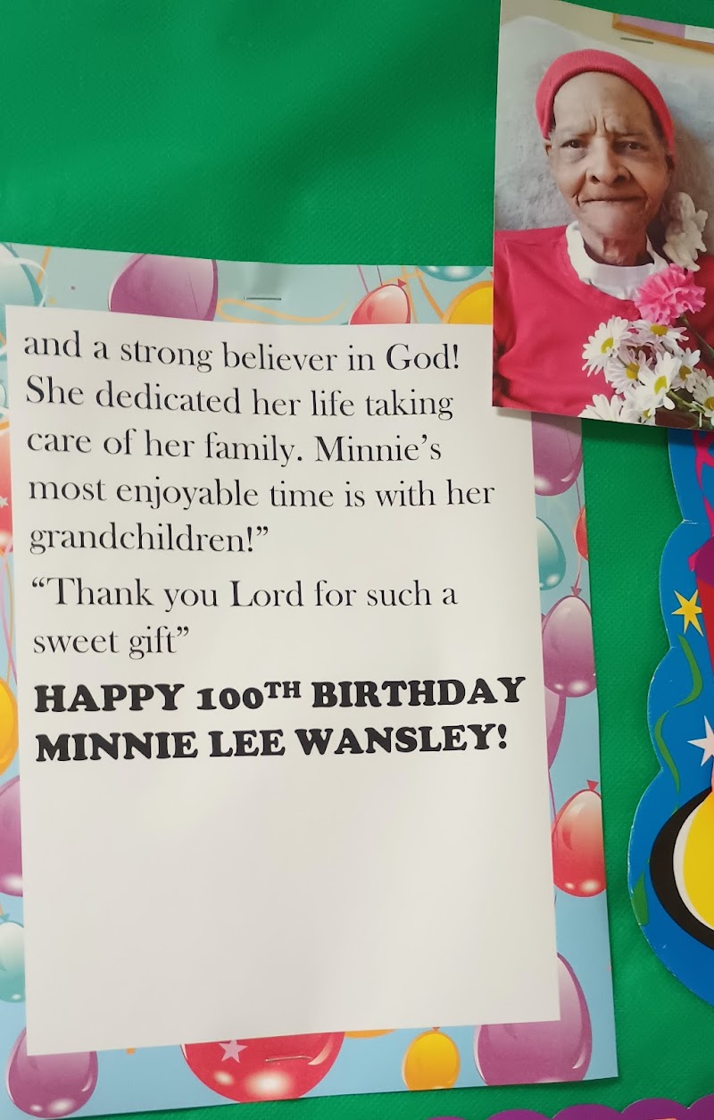 AVIATA AT LAKESIDE OAKS nursing home in DUNEDIN, FL - Photo 5 of 5