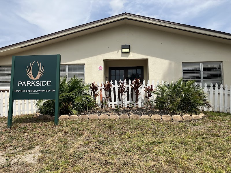 PARKSIDE HEALTH AND REHABILITATION CENTER nursing home in DELAND, FL - Photo 2 of 8