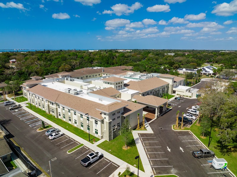 PINES OF SARASOTA nursing home in SARASOTA, FL - Photo 4 of 10