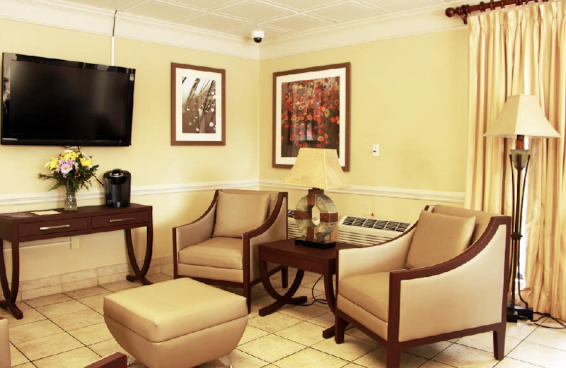 PARK MEADOWS HEALTHCARE & REHABILITATION CENTER nursing home in GAINESVILLE, FL - Photo 4 of 5