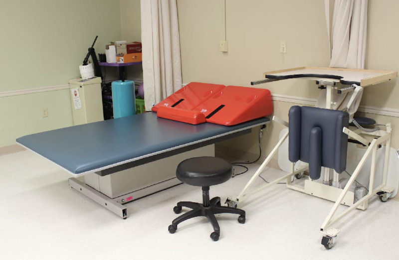 PARK MEADOWS HEALTHCARE & REHABILITATION CENTER nursing home in GAINESVILLE, FL - Photo 5 of 5