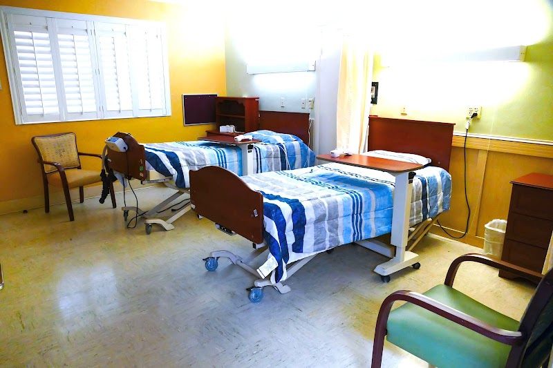 NORTH BEACH HEALTHCARE AND REHABILITATION CENTER nursing home in NORTH MIAMI BEACH, FL - Photo 3 of 5