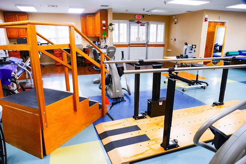 NORTH BEACH HEALTHCARE AND REHABILITATION CENTER nursing home in NORTH MIAMI BEACH, FL - Photo 4 of 5