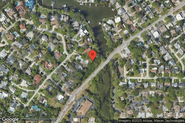 OAK MANOR HEALTHCARE & REHABILITATION CENTER nursing home in LARGO, FL - Photo 1 of 10