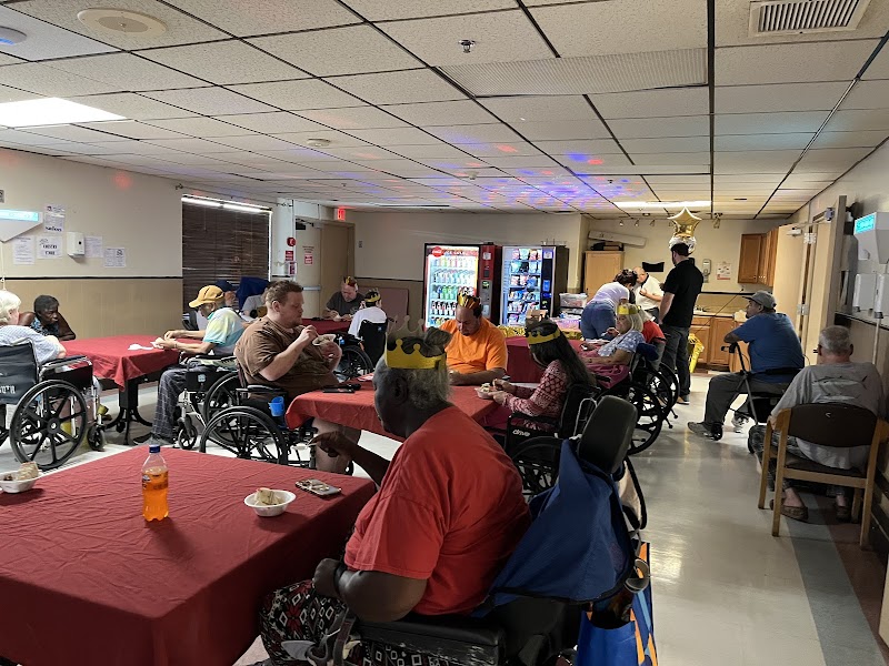 AVIATA AT SAINT LUCIE nursing home in FORT PIERCE, FL - Photo 2 of 5