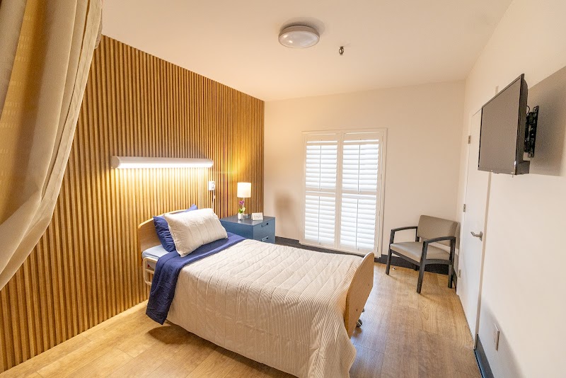 Blue Lake Post Acute nursing home in DELAND, FL - Photo 2 of 5