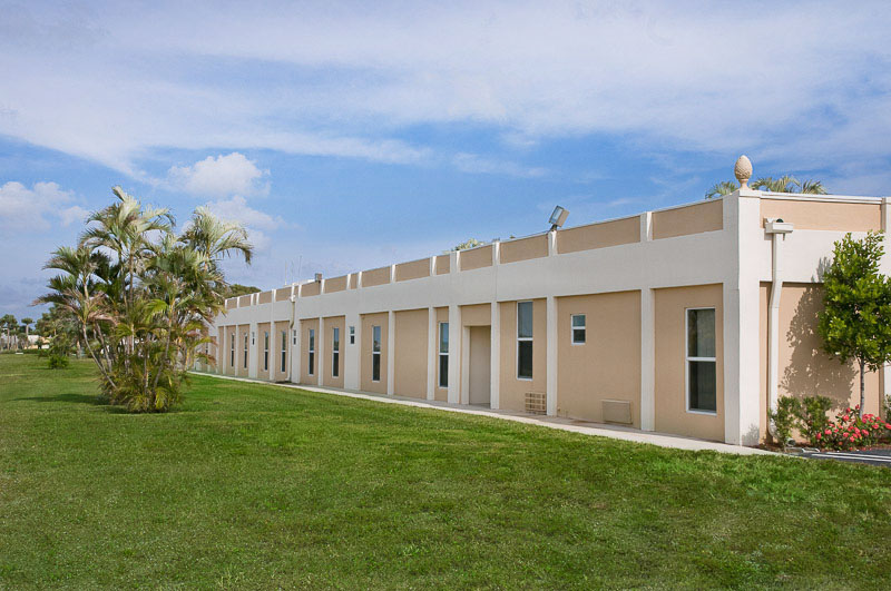 LAKESIDE HEALTH CENTER nursing home in WEST PALM BEACH, FL - Photo 3 of 10