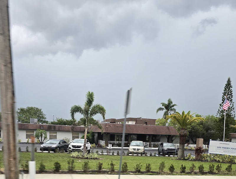 SOUTHERN PINES NURSING CENTER nursing home in NEW PORT RICHEY, FL - Photo 2 of 5