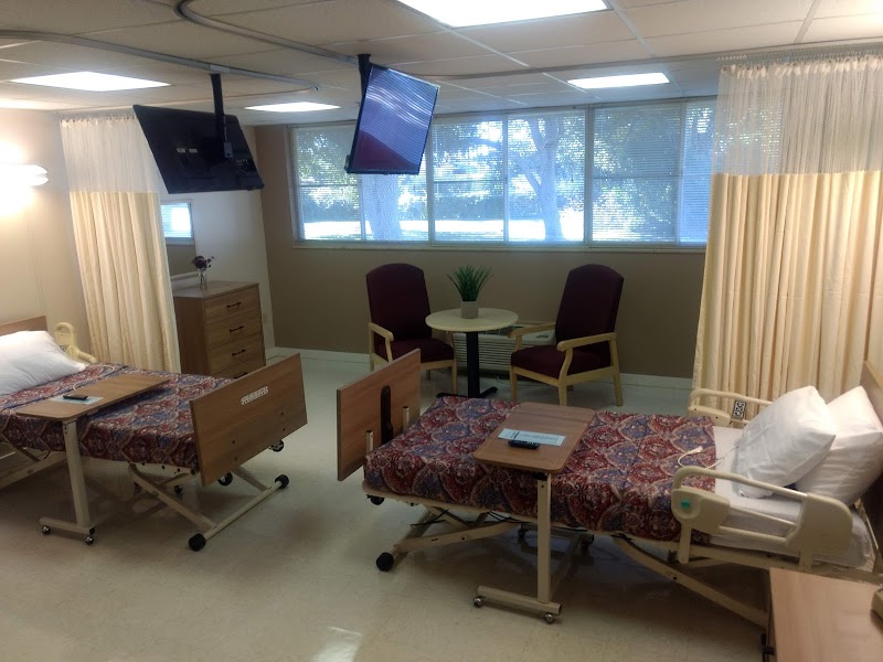 STUART REHABILITATION AND HEALTHCARE nursing home in STUART, FL - Photo 2 of 7