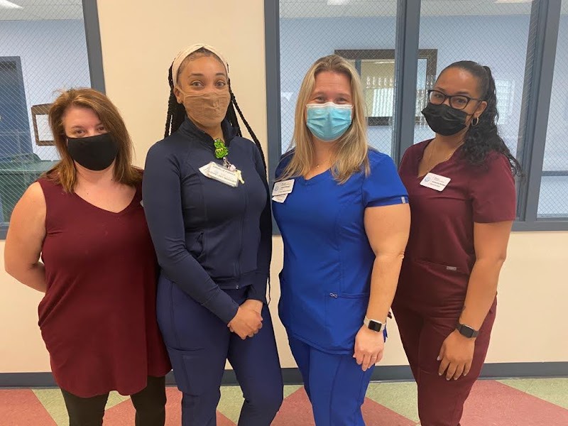 STUART REHABILITATION AND HEALTHCARE nursing home in STUART, FL - Photo 4 of 7