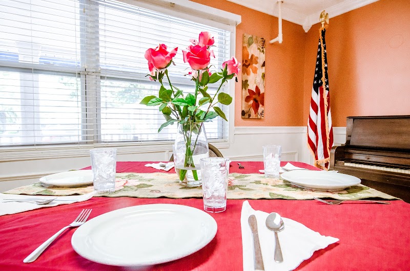 WESTSIDE OAKS REHABILITATION & NURSING CENTER nursing home in JACKSONVILLE, FL - Photo 4 of 5