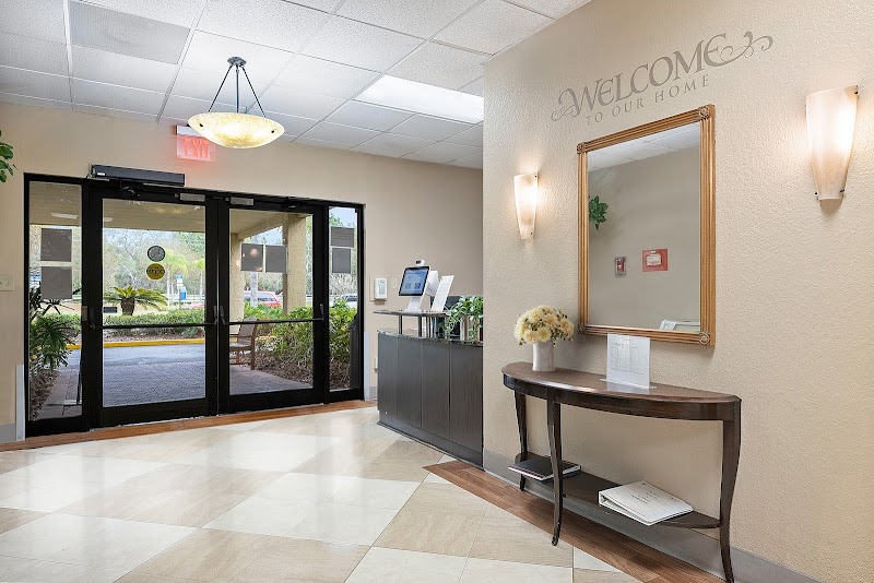 FAIRWAY OAKS CENTER nursing home in TAMPA, FL - Photo 3 of 5