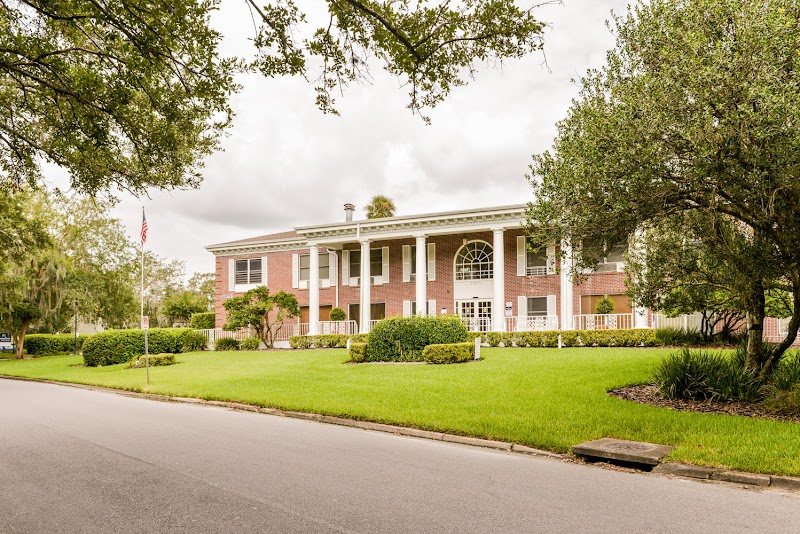 PARKVIEW REHABILITATION CENTER AT WINTER PARK nursing home in WINTER PARK, FL - Photo 2 of 10