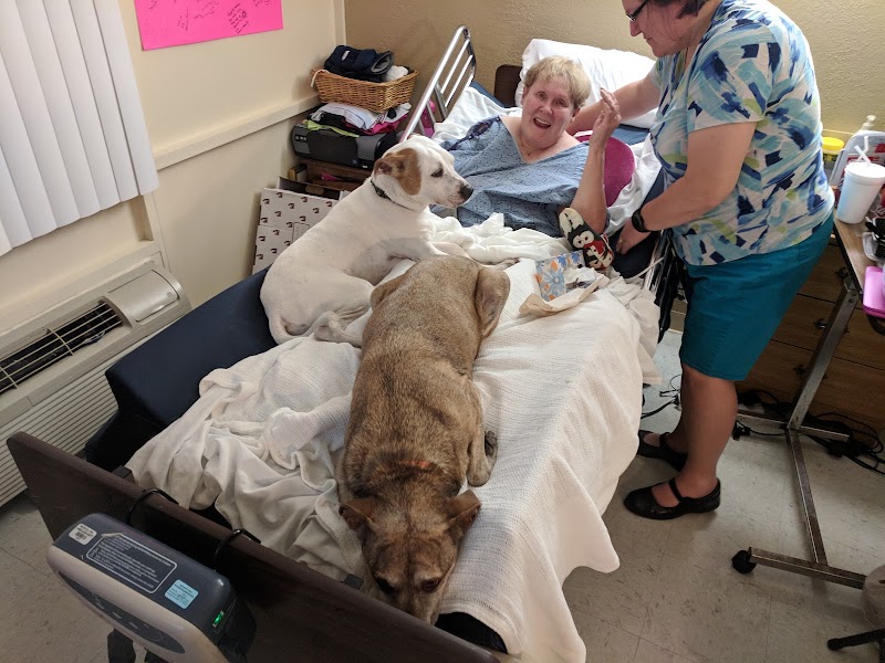 CRYSTAL RIVER HEALTH AND REHABILITATION CENTER nursing home in CRYSTAL RIVER, FL - Photo 3 of 9