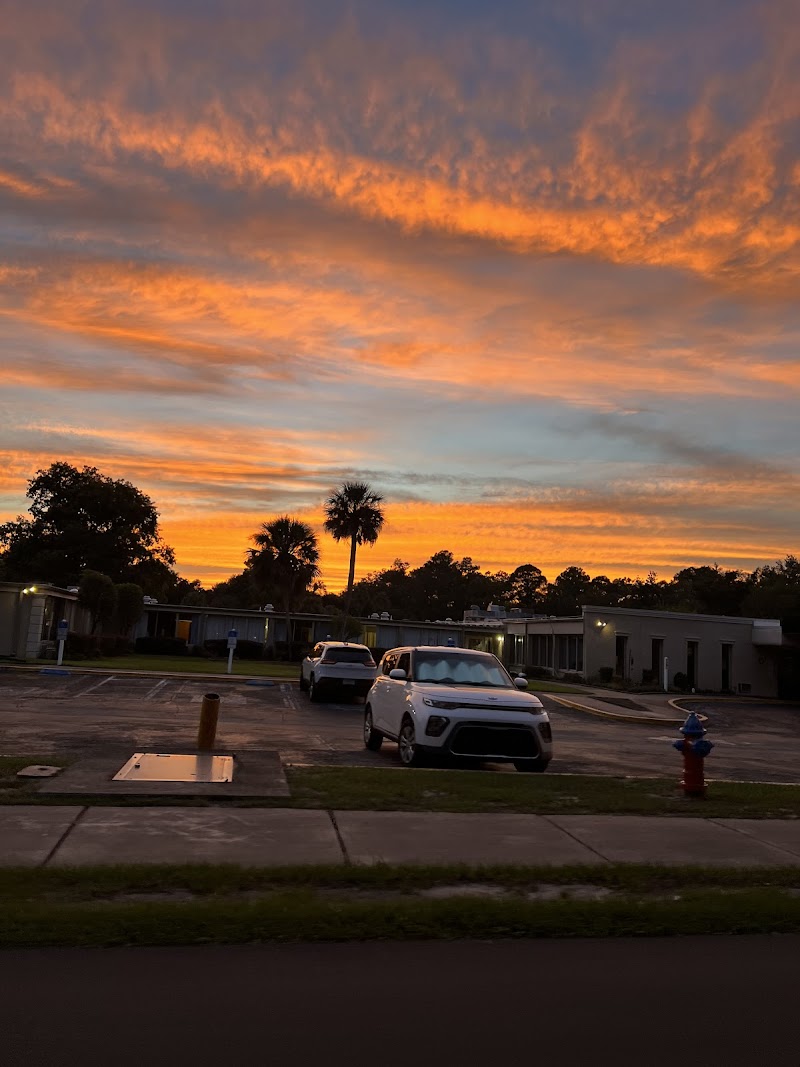 CRYSTAL RIVER HEALTH AND REHABILITATION CENTER nursing home in CRYSTAL RIVER, FL - Photo 5 of 9