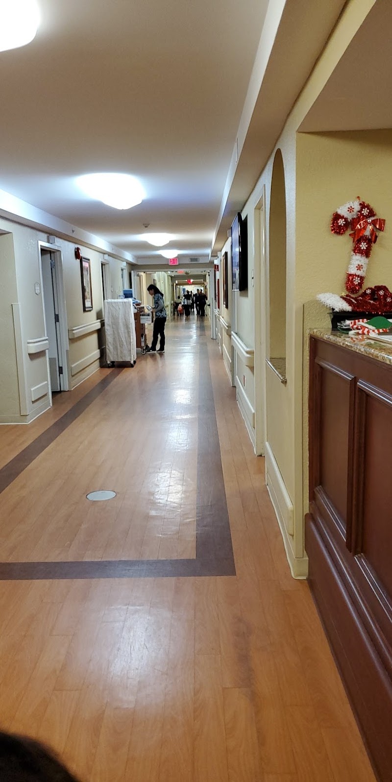 OCALA HEALTH AND REHABILITATION CENTER nursing home in OCALA, FL - Photo 4 of 10