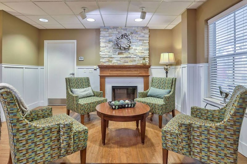 ALLIANCE HEALTH AND REHABILITATION CENTER nursing home in DELAND, FL - Photo 4 of 9