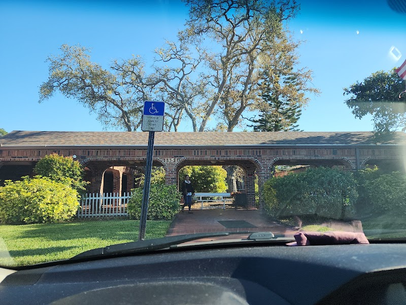 LAKE HAVEN NURSING AND REHAB CENTER nursing home in DUNEDIN, FL - Photo 4 of 5