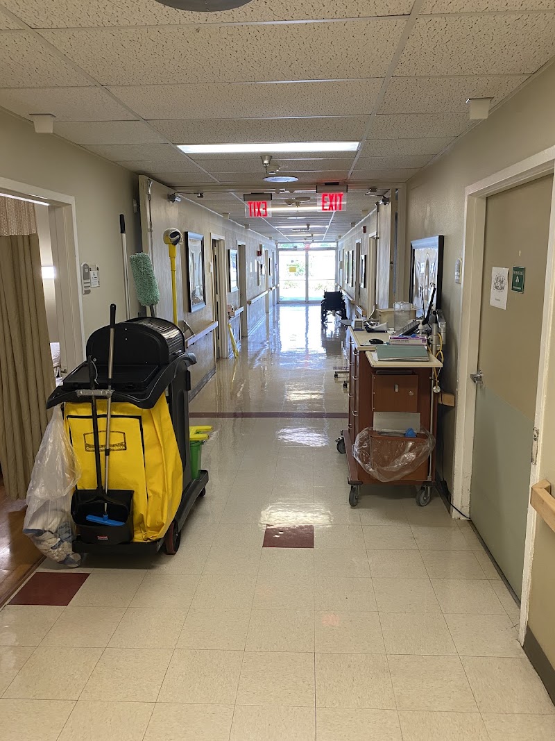 KISSIMMEE HEALTH AND REHABILITATION CENTER nursing home in KISSIMMEE, FL - Photo 3 of 5