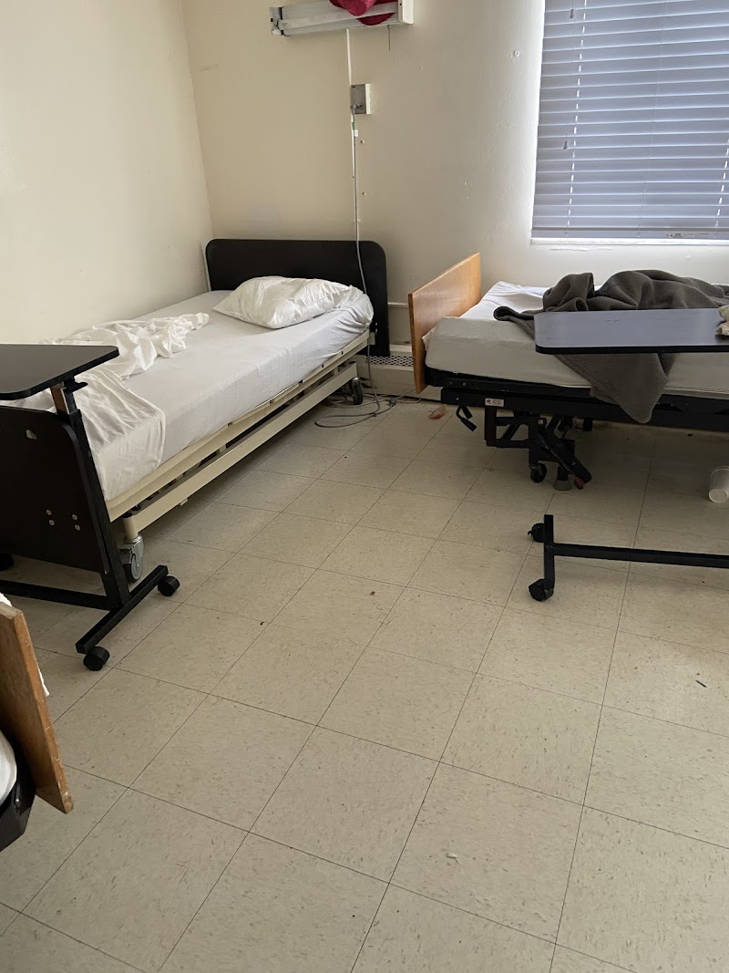 BALANCED HEALTHCARE nursing home in SAINT PETERSBURG, FL - Photo 3 of 5