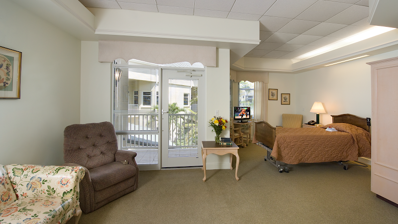 CHATEAU AT MOORINGS PARK, THE nursing home in NAPLES, FL - Photo 4 of 10