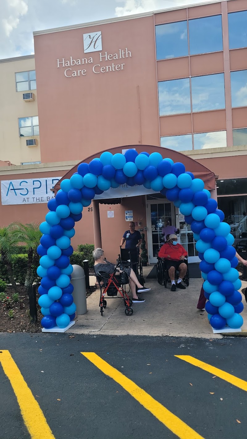 AVIATA AT THE BAY nursing home in TAMPA, FL - Photo 3 of 5