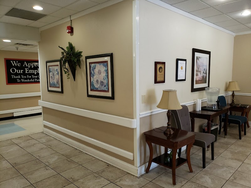 AVIATA AT THE BAY nursing home in TAMPA, FL - Photo 5 of 5