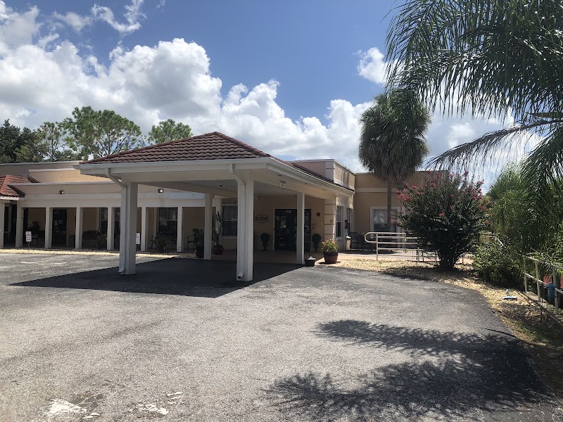 LAKE MARIAM HEALTH AND REHABILITATION CENTER nursing home in WINTER HAVEN, FL - Photo 3 of 5