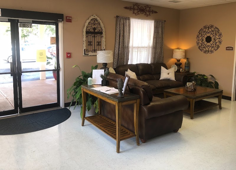 LAKE MARIAM HEALTH AND REHABILITATION CENTER nursing home in WINTER HAVEN, FL - Photo 5 of 5