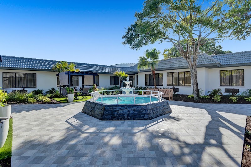 SUNRISE HEALTH & REHABILITATION CENTER nursing home in SUNRISE, FL - Photo 2 of 10