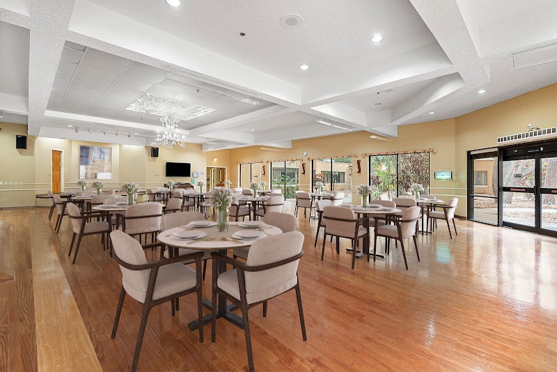 KENSINGTON GARDENS REHAB AND NURSING CENTER nursing home in CLEARWATER, FL - Photo 3 of 5