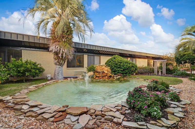 FERNANDINA BEACH REHABILITATION AND NURSING CENTER nursing home in FERNANDINA BEACH, FL - Photo 4 of 5