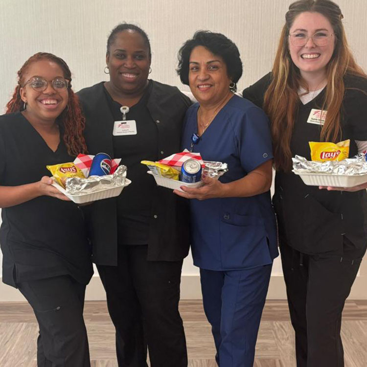 BREEZY HILLS REHAB AND CARE CENTER nursing home in LAKELAND, FL - Photo 4 of 5