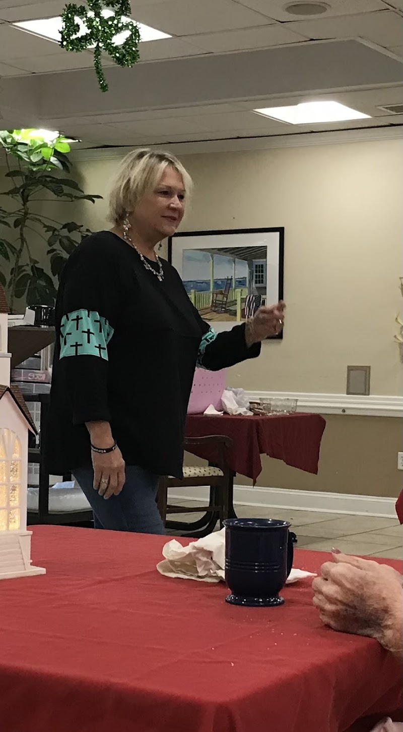 BAY BREEZE SENIOR LIVING AND REHABILITATION CENTER nursing home in GULF BREEZE, FL - Photo 4 of 5