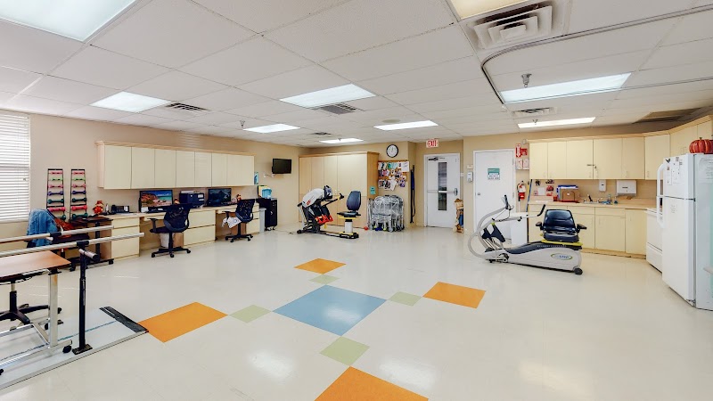 RIVERWOOD HEALTHCARE & REHABILITATION CENTER nursing home in STARKE, FL - Photo 5 of 5