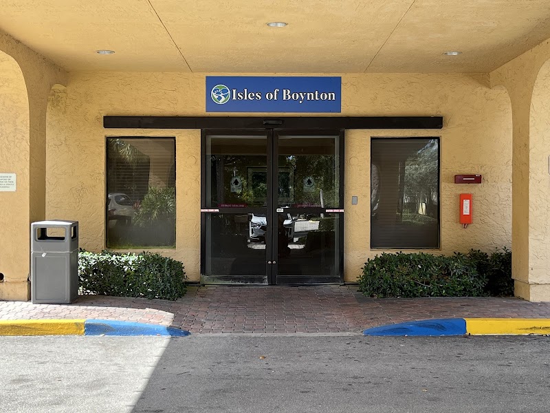 ISLES OF BOYNTON NURSING AND REHAB CENTER nursing home in BOYNTON BEACH, FL - Photo 3 of 5