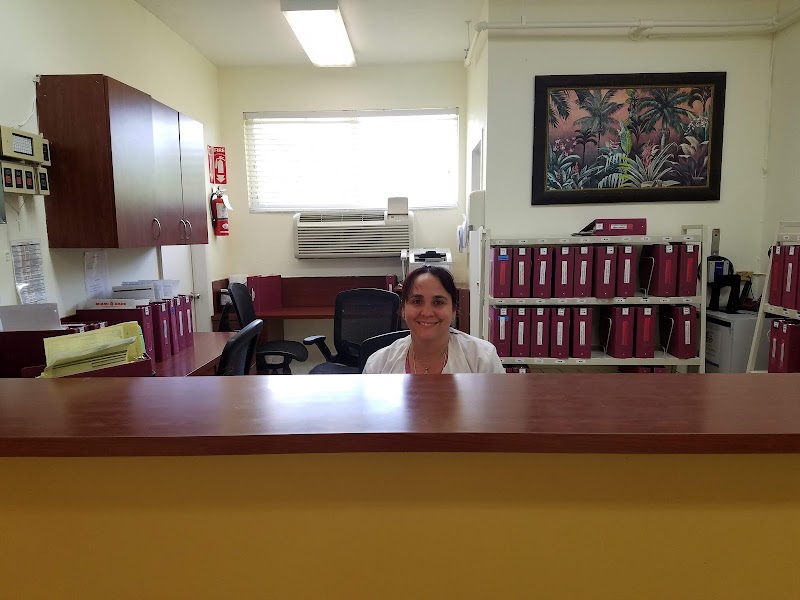 HIALEAH SHORES NURSING AND REHAB CENTER nursing home in MIAMI, FL - Photo 3 of 10